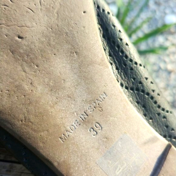 Spanish Leather Mules - Picture 2 of 5